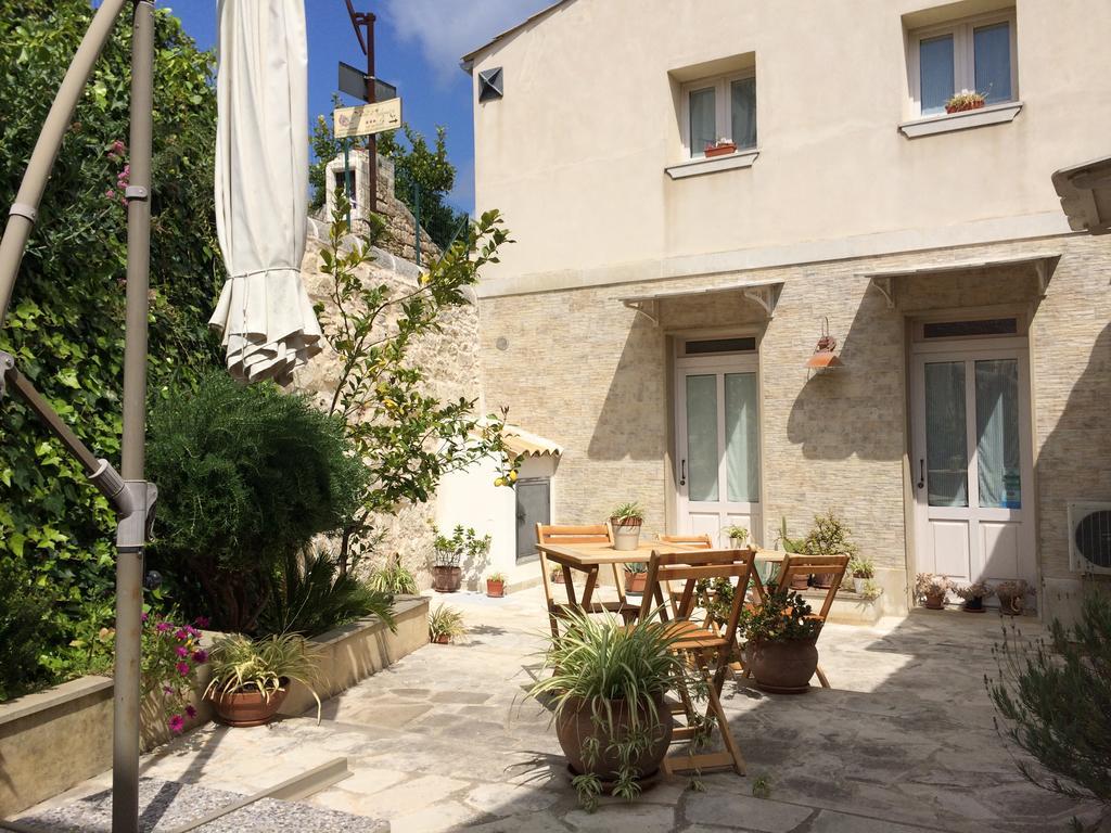 Chicchi Di Melograno Bed & Breakfast Modica Exterior foto